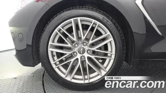 Genesis G70 2019 — Şəkil 8/35