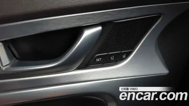 Genesis G70 2019 — Şəkil 34/35