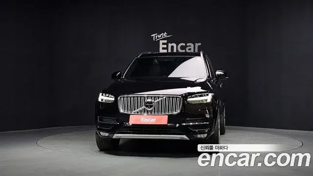 Volvo XC90 2019 — Фото 3/20