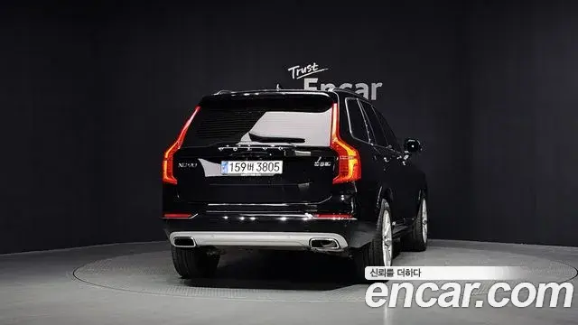 Volvo XC90 2019 — Фото 4/20