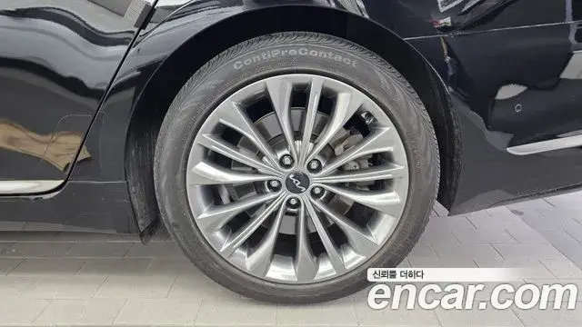 Kia The K9 2022 — ფოტო 12/38