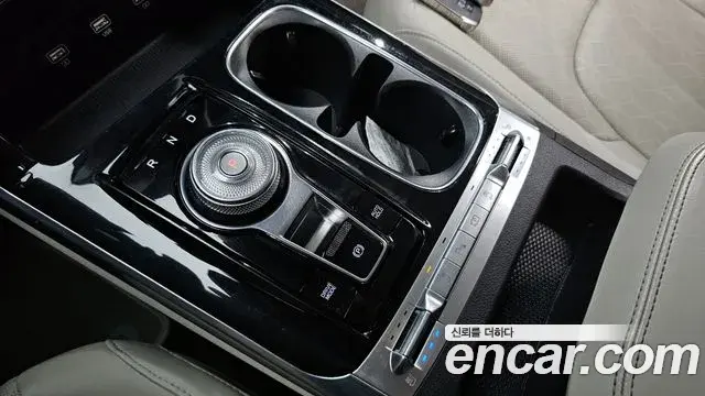 Kia Carnival 2020 — Фото 9/20