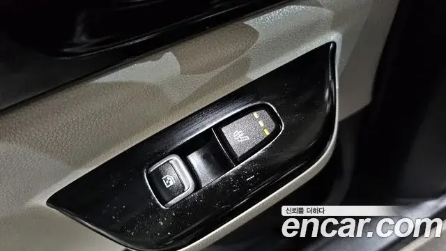 Kia Carnival 2020 — Фото 18/20