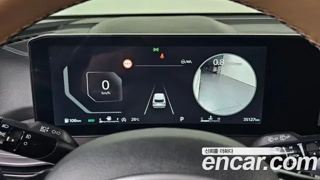 Kia Sorento 2023 — ფოტო 24/30