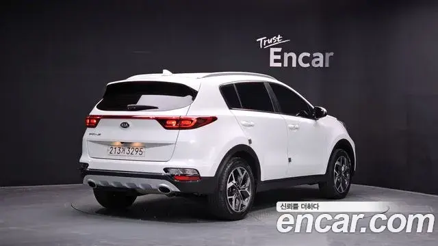 Kia Sportage The Bold 2021 — Şəkil 14/34