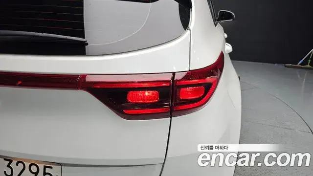 Kia Sportage The Bold 2021 — Şəkil 6/34