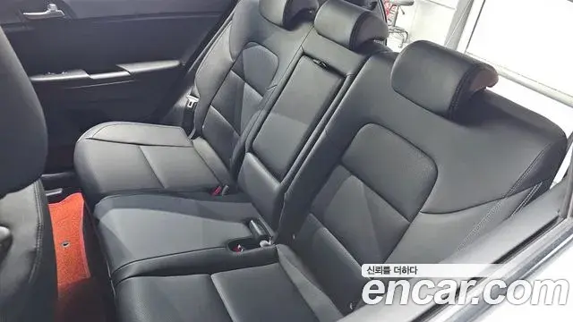 Kia Sportage The Bold 2021 — Şəkil 21/34