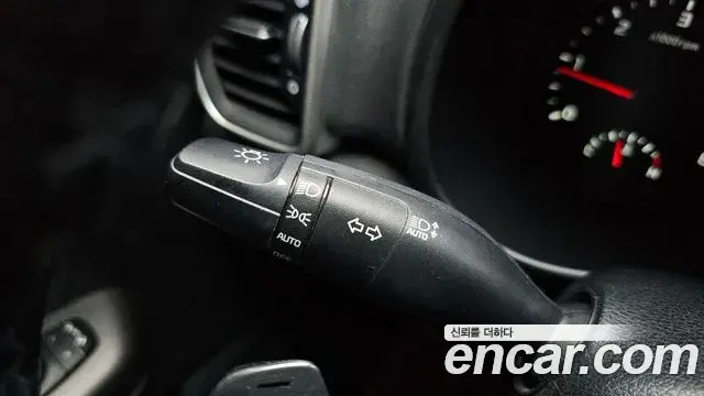 Kia Sportage The Bold 2021 — Şəkil 13/34