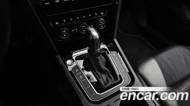 Volkswagen Arteon 2019 — Şəkil 5/39
