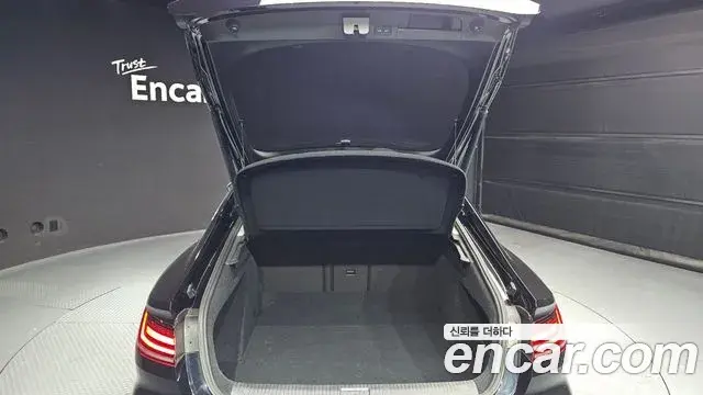 Volkswagen Arteon 2019 — Şəkil 22/39