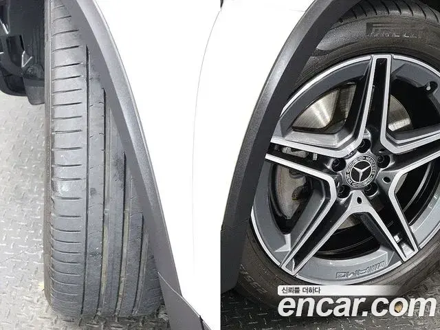 Mercedes-Benz GLB-Class 2023 — Фото 19/20