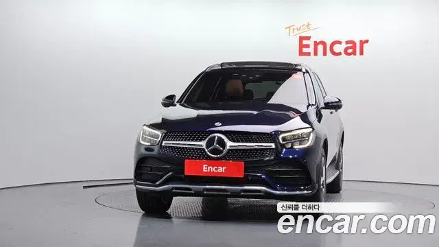 Mercedes-Benz GLC-Class 2022 — Photo 2/20