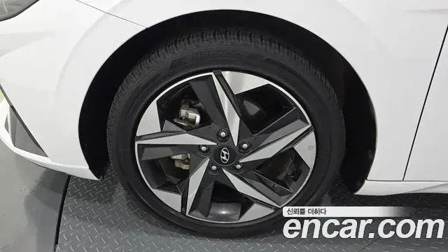 Hyundai The New Avante Hybrid 2021 — Şəkil 7/31