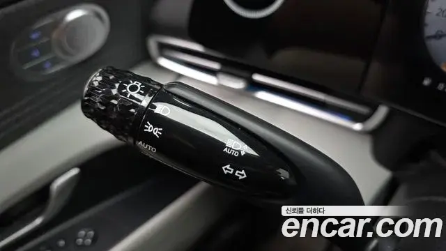 Hyundai The New Avante Hybrid 2021 — Şəkil 2/31