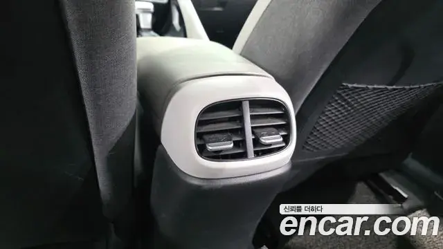 Hyundai The New Avante Hybrid 2021 — Şəkil 23/31