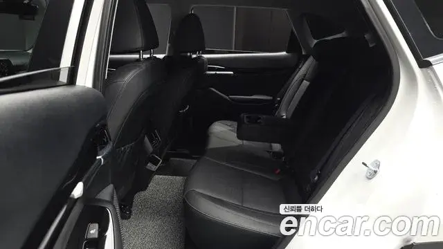 Kia Seltos 2025 — Photo 21/34