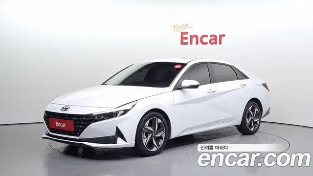 Hyundai Avante 2020 — Фото 1/20