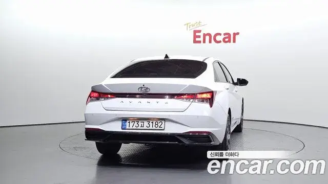 Hyundai Avante 2020 — Фото 4/20