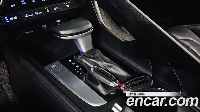 Hyundai Avante 2020 — Фото 9/20