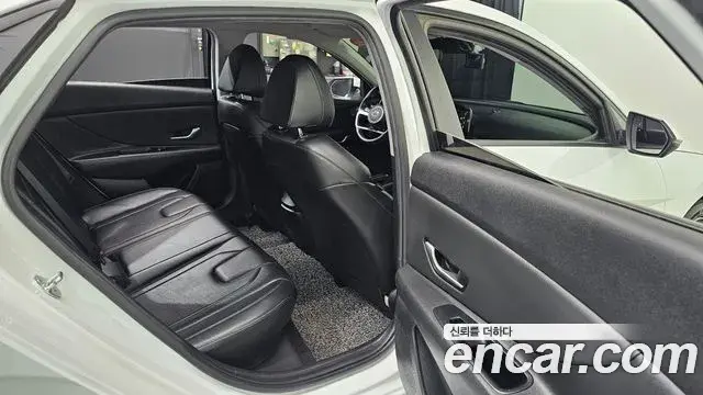 Hyundai Avante 2020 — Фото 11/20