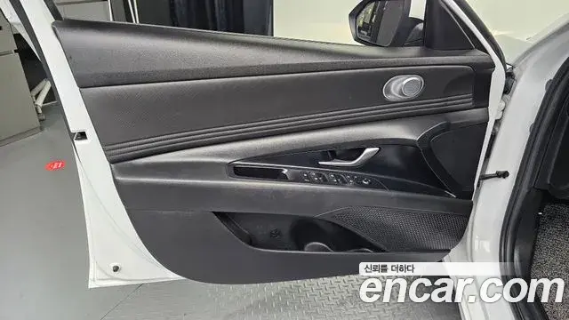 Hyundai The New Avante Hybrid 2020 — Şəkil 6/30