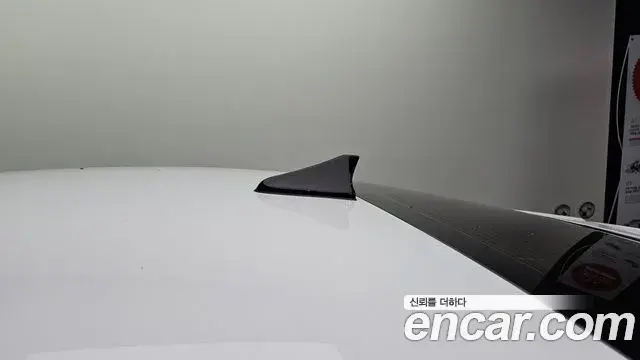 Hyundai The New Avante Hybrid 2020 — Şəkil 8/30