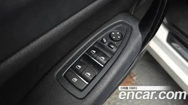 BMW 1 Series 2018 — Şəkil 3/32