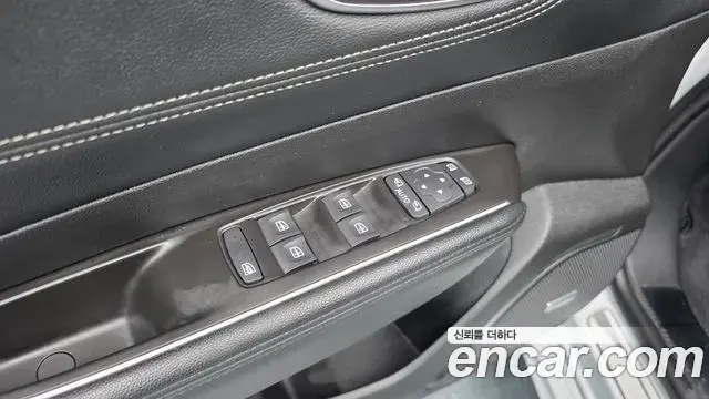 Renault Samsung SM6 2018 — Photo 19/35