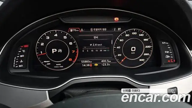 Audi Q7 2019 — ფოტო 23/30