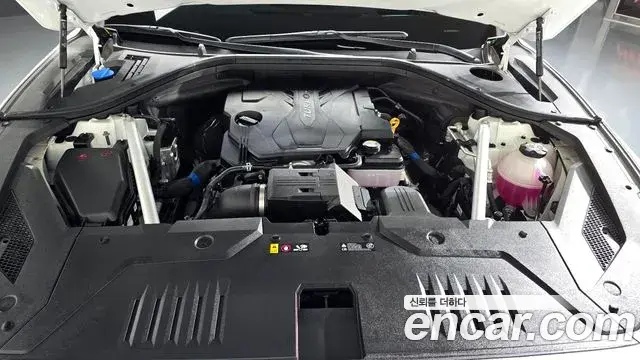 Genesis GV70 2024 — Şəkil 26/33