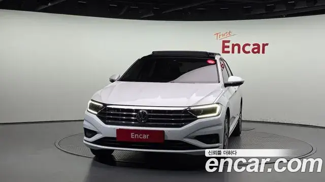 Volkswagen Jetta 2021 — Photo 3/20