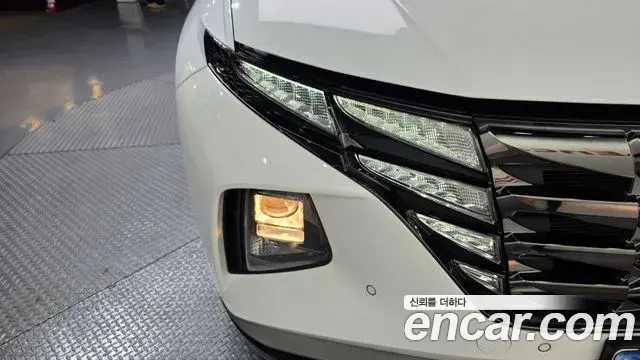 Hyundai Tucson Hybrid 2022 — Şəkil 26/35