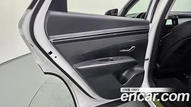 Hyundai Tucson Hybrid 2022 — Şəkil 14/35