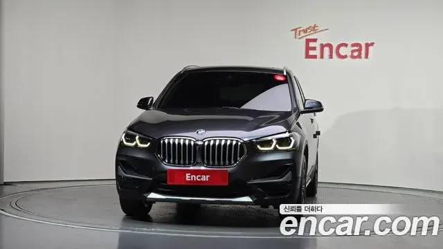 BMW X1 2022 — Photo 11/31