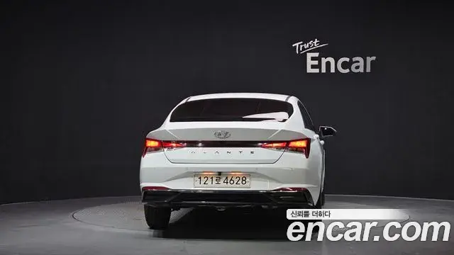 Hyundai Avante 2021 — Фото 4/20