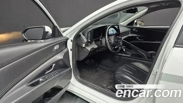 Hyundai Avante 2021 — Фото 10/20