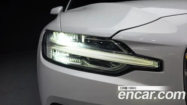 Volvo S60 2024 — Şəkil 14/31