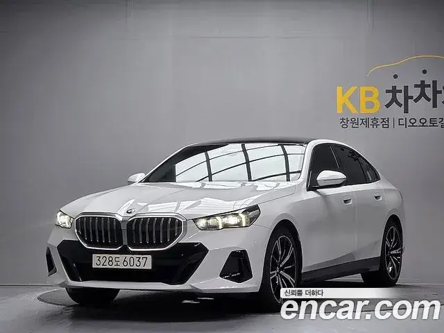 BMW 5 Series 2025 — Şəkil 4/20