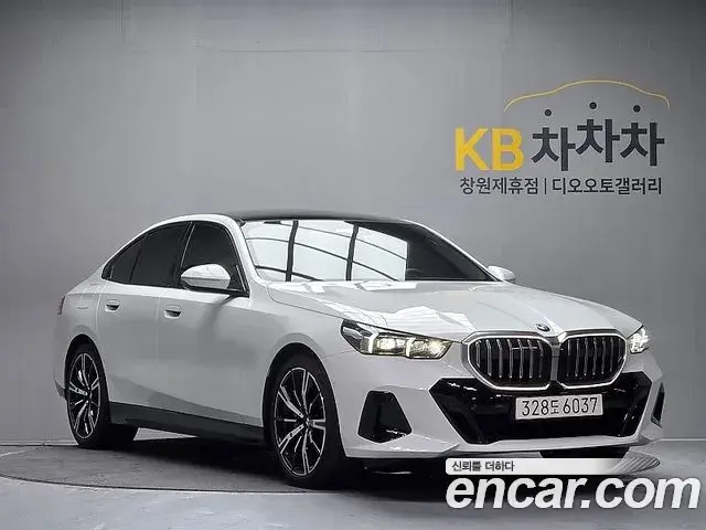 BMW 5 Series 2025 — Şəkil 7/20