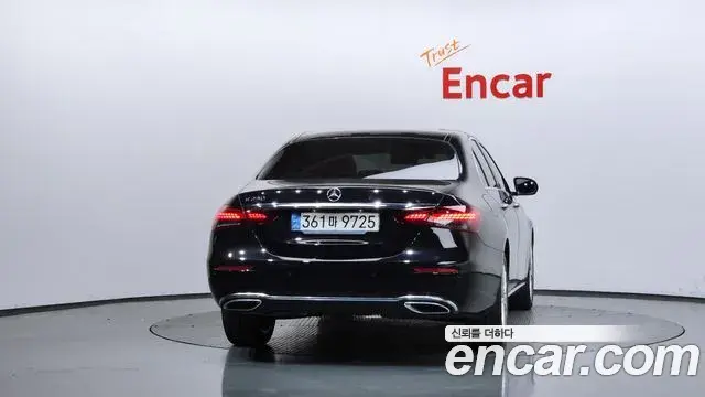 Mercedes-Benz E-Class 2021 — Şəkil 37/37
