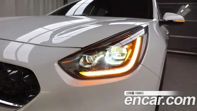 Kia Niro 2020 — Şəkil 2/33
