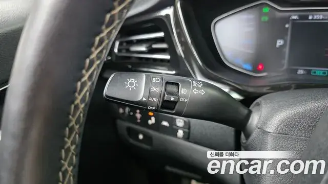 Kia Niro 2020 — Şəkil 14/33