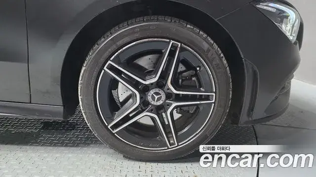 Mercedes-Benz CLA-Class 2020 — Şəkil 2/27