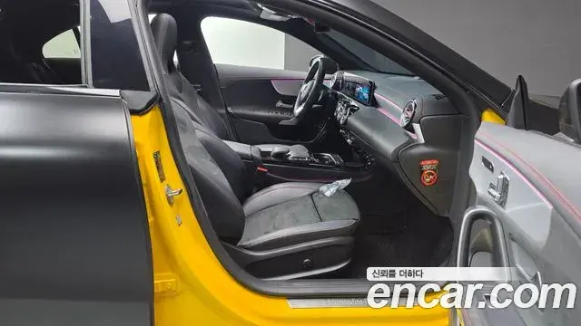 Mercedes-Benz CLA-Class 2020 — Şəkil 26/27