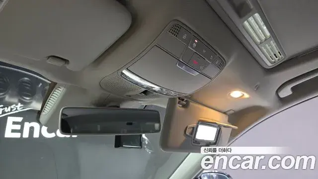 Mercedes-Benz E-Class 2019 — Şəkil 30/32