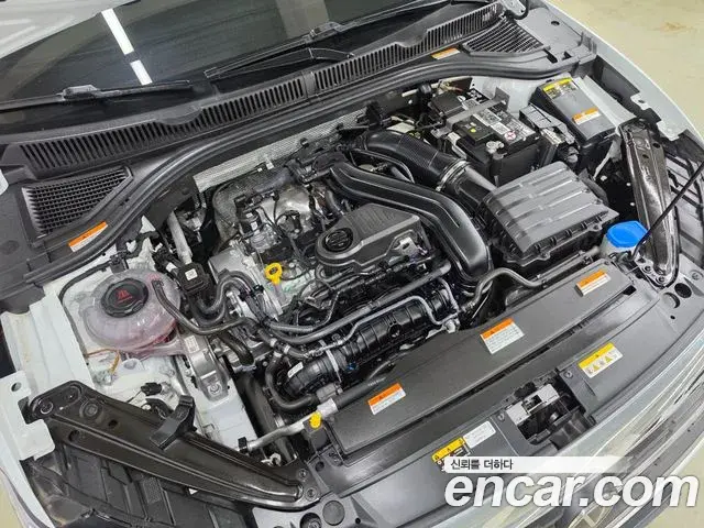 Volkswagen Jetta 2022 — Şəkil 5/20
