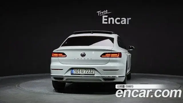 Volkswagen Arteon 2020 — Şəkil 16/32