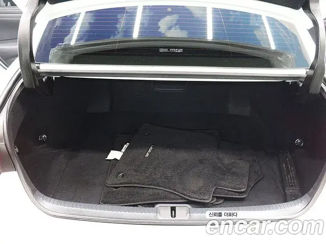 Lexus ES300h 2022 — ფოტო 20/20