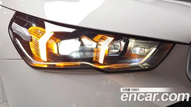 BMW 5 Series 2025 — Şəkil 12/34