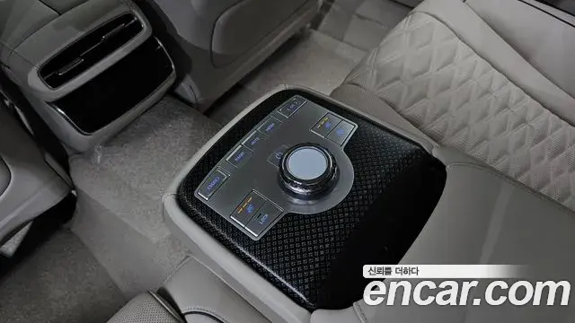 Genesis G80 2025 — Şəkil 18/20